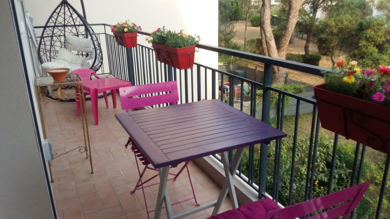 Appartement F3 Valescure Saint-Raphael  Ngoại thất bức ảnh