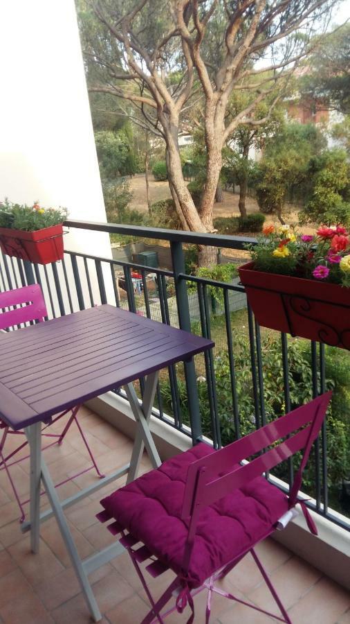Appartement F3 Valescure Saint-Raphael  Ngoại thất bức ảnh