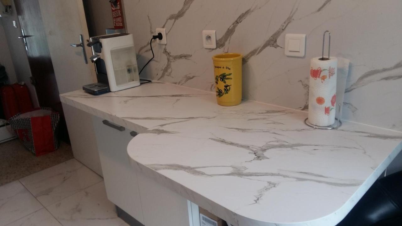Appartement F3 Valescure Saint-Raphael  Ngoại thất bức ảnh